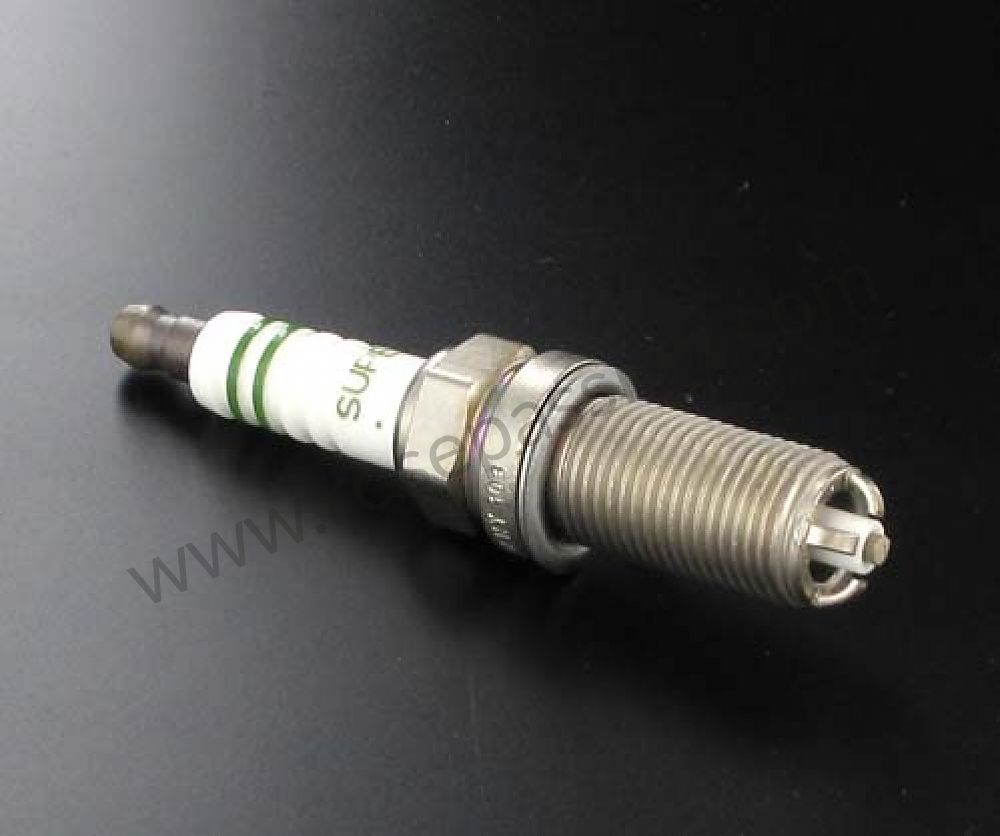 Genuine Set of 6 Spark Plugs For Porsche 911 GT3 GT3RS R 99917015390 H6 Genuine Set of 6 Spark Plugs For Porsche 911 GT3 GT3RS R 99917015390 H6